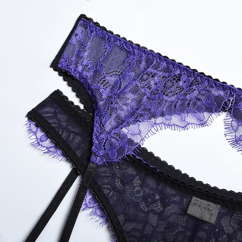 Gothic Unterwäsche Schwarz und Lila