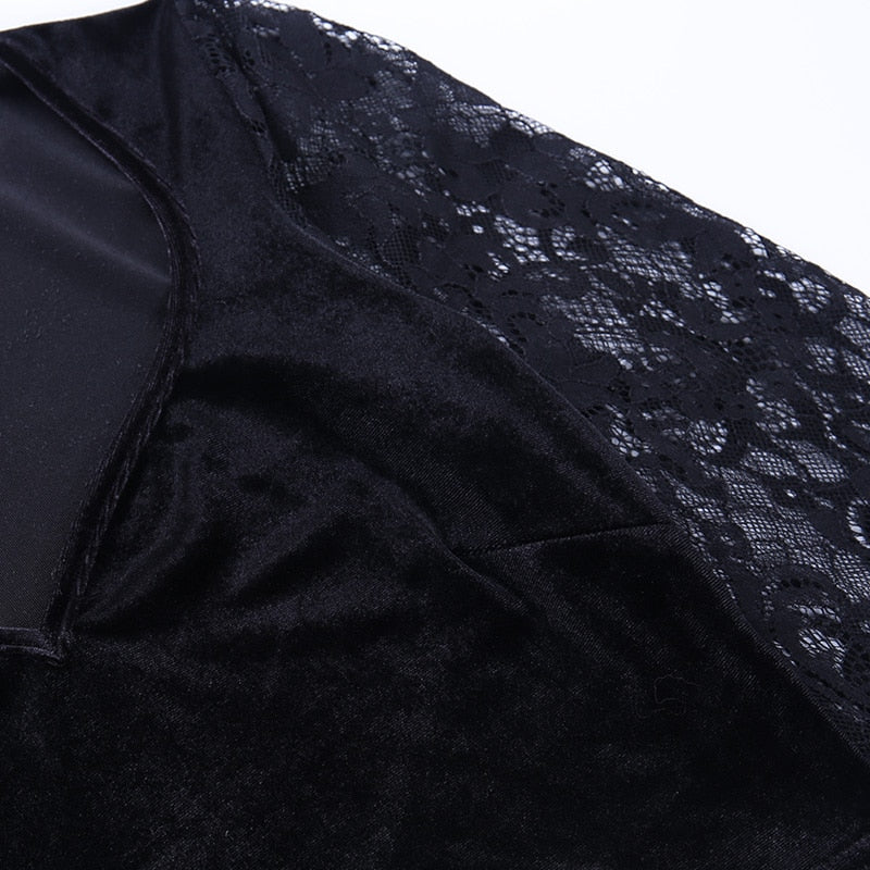 Gothic Spitzenbluse in Übergröße